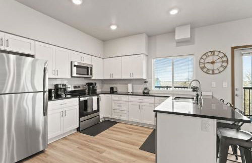 Very New 2 Bed 2 Bath Near DT and Perry District - Foto 10