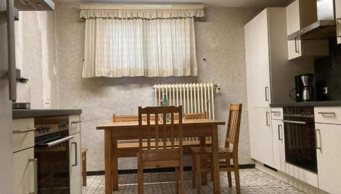 Budget # MONTEURHAUS # Sugenheim - Foto 3, stove, dishwasher, toaster