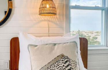 Dune Haus - Oceanfront w Hot Tub, Private Beach - Foto 19