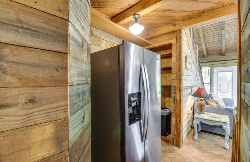 Riverfront Deck Outdoor Retreat in Fairhope! - Foto 8