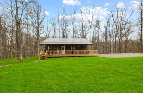 Cabin with King Bed , XBOX, HotTub, Games, Firepit , Stargazing Dome - Photo 46