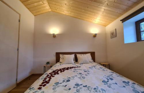 Refuge Insolite avec balnéo privative en forêt - Foto 7