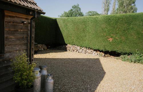 Coach House - Photo 11