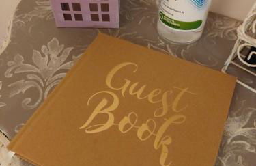 "Lo charme" a 5 minuti a piedi da Ospedale,Teatro Coccia ed Universita',a 30 minuti dai Laghi e 40 minuti da Milano - Foto 11