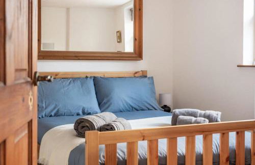 Cosy Fisherman's Cottage with Balcony & Sea Views - Foto 21