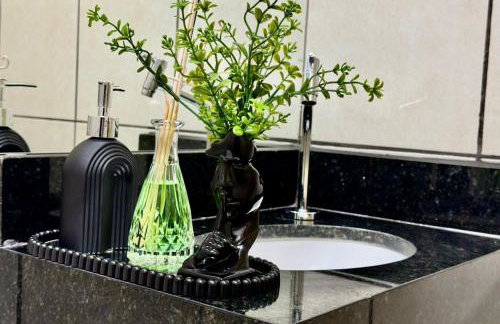 Flat Moderno com Ar e Wi-Fi Rápido a 5min Aeroporto - Photo 12