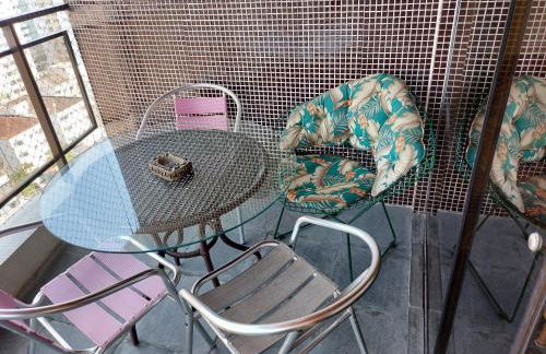 Guarujá, Astúrias, 3 Suítes, 1 quadra da praia - Foto 2