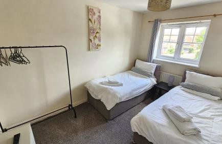Quiet 3 bed semi with off street parking - Foto 37