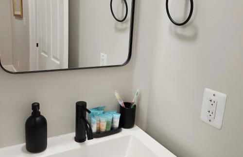 Cozy King Suite in the heart of Towson - Foto 27