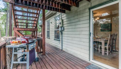 Hidden Forest Lodge by Ruidoso Vacation Rentals - Foto 4