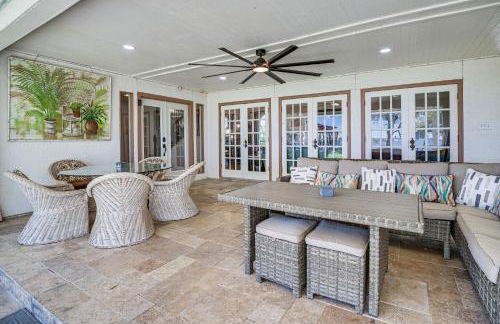 Modern Lake Conroe House with Lakefront Park and Deck! - Photo 2