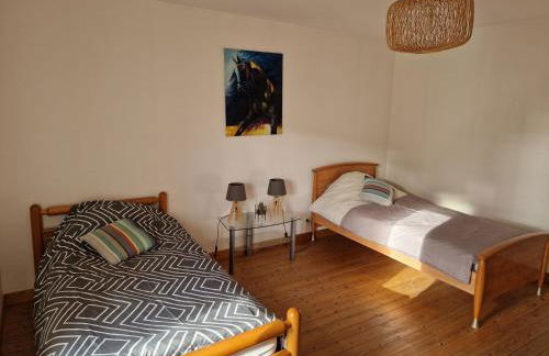 Maison calme avec 3 chambres, proche centre-ville Lunéville & gare, accès facile à Nancy - FR-1-584-106 - Foto 8