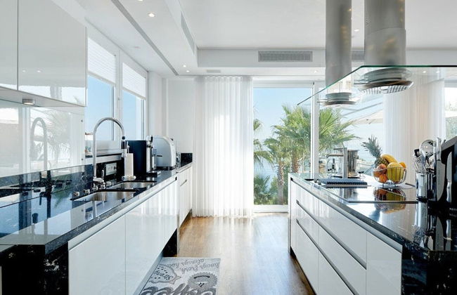 Lavish Villa With Infinity Pool and Views - Foto 10