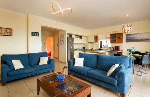 Seafront Family Apartment & free parking, the Cruiseflat - Foto 3