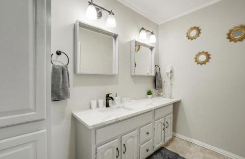 Spectacular 4BR 2,5BA Holiday Home with Pool and Grill - Foto 36