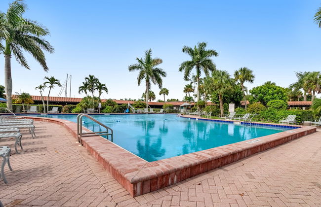 Port Of The Islands Resort - Foto 14