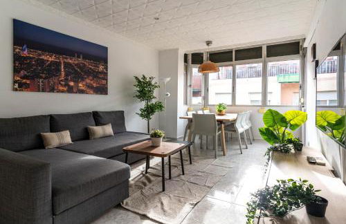 Bonito apartamento Camp Nou - Foto 7