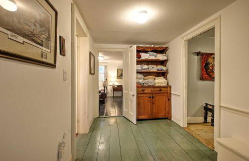 Historic Huntington Home - Walk to Westfield River - Foto 11