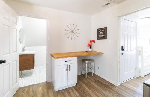 Chi-Town Hideout #2 - Near Metra - Foto 10