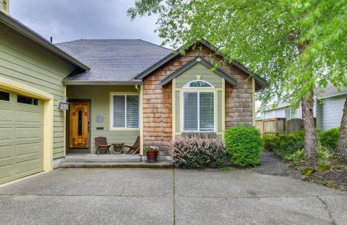 Polished McMinnville House Less Than 2 Mi from Town! - Photo 32