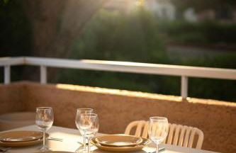Calme et lumineux à 5min du port et des plages - Foto 15