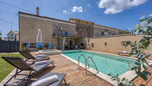 Foska Country Home with Pool - Happy Rentals - Foto 2