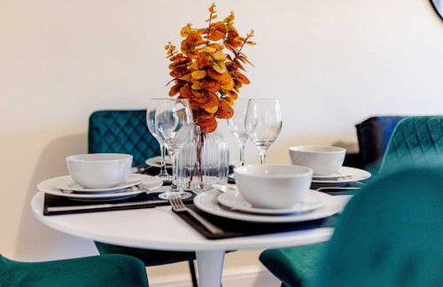 Welcoming Home in Johnstone, Near Glasgow Airport - Bonnie Lodgings - Foto 8