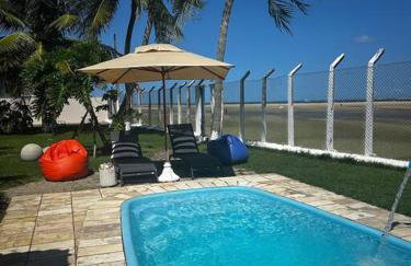 Casa aconchegante para sua família na beira mar - Foto 1