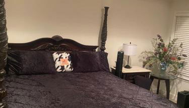 Updated The Palace of the Hamptons - Photo 4