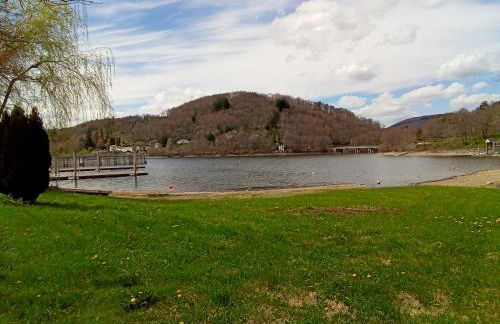 Chalet rustique à La Salvetat-sur-Agout avec vue montagne - Foto 9