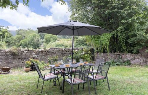 Charming 3-Bed Cottage by the River Usk - Foto 20