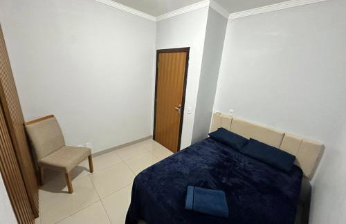 Apto próx Hospital Regional até 6 pessoas com garagem e wifi - Photo 6