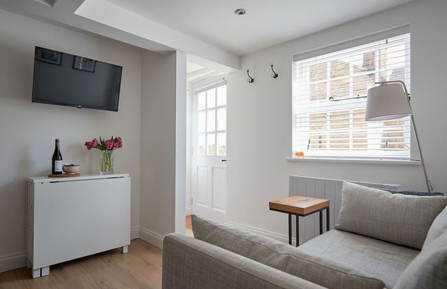 Lovely Quiet Cottage in Kemerton! - Photo 15