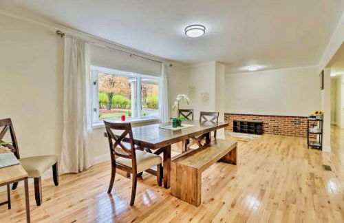 Oasis Hot Tub Pool Game Room - Foto 32