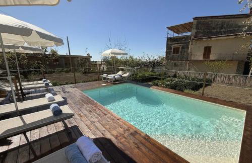 Home & Garden - Foto 1