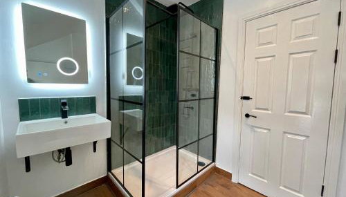 Central House-16 People+Hot Tub - Foto 4