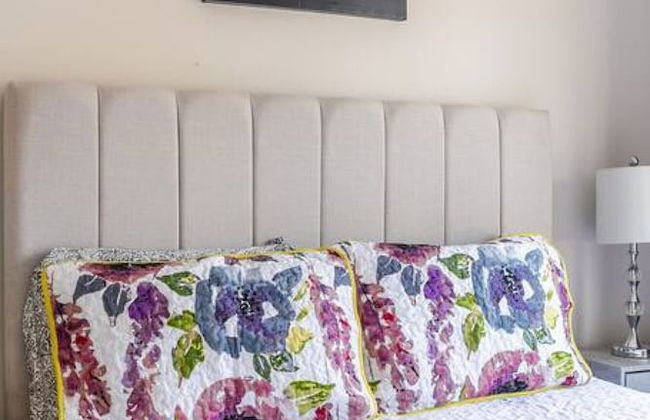 3BR 2 5BA Townhome 1 min to the Beach BBQ Parking - Foto 54