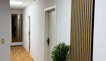 Dreieich Wohnung 10 Personen - 6 Einzelzimmer Parkplatz LKW - Foto 2