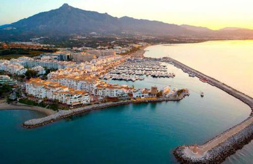 Boutique Townhouse with Hot Tub near Puerto Banus - Foto 41