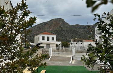 Εξοχική Μονοκατοικία με αυλή και εξωτερική αποθήκη-Country house with yard and external warehouse - Foto 38