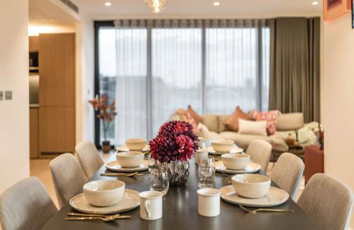 Modern 3-Bedroom Apartment near Kings Cross & Coal Drops - Photo 60