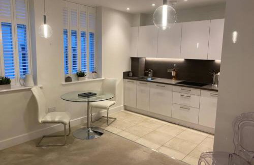 UNRIVALLED LOCATION - FIVE STAR - Worcester Apartment - Foto 1