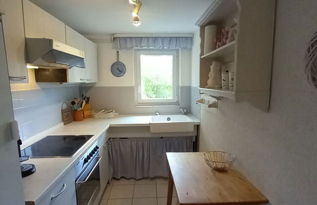 Apartment for 2 Adults & 2 Children near Ski Resort in Black Forest - Foto 5