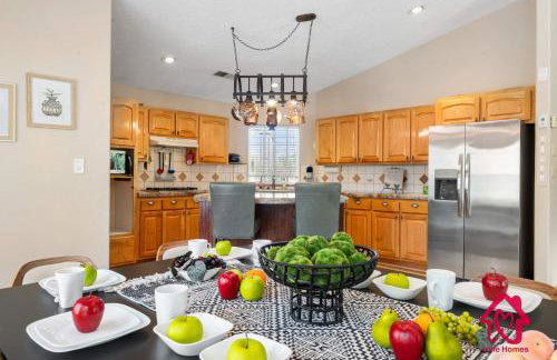 The Rose Garden Estate with Swim Spa - an Irvie Home - Foto 28