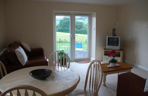 Shallcross Hall Cottage - Toddbrook - Whaley Bridge - Photo 3