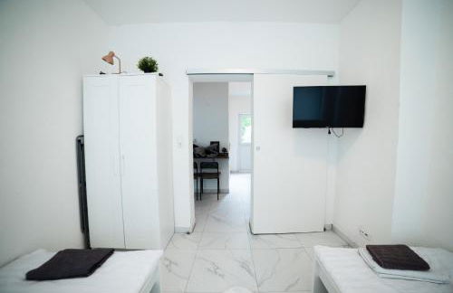 Nord-Apartment 7 I 2 Zimmer mit Fußbodenheizung, Bettwäsche & WLAN - Photo 2