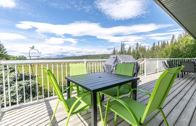 LUXURIOUS 5-Br Acreage | Year-Round Heated Pool & HotTub | Mtn View | Pool Table - Foto 20