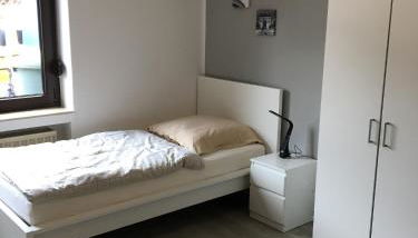 Gemütliches Ferienzimmer Hürth - Foto 2, wardrobe