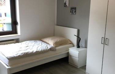 Gemütliches Ferienzimmer Hürth - Photo 2