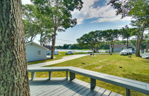 Mashpee Cottage with Deck Walk to Beach - Foto 23